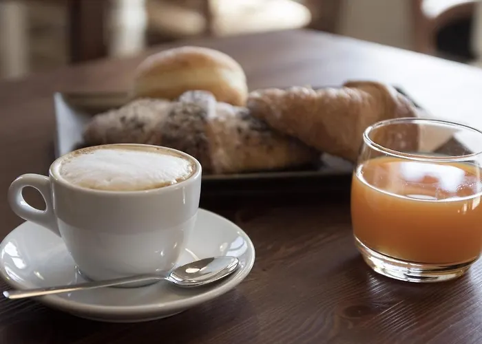 La Tela Bianca Bed & Breakfast